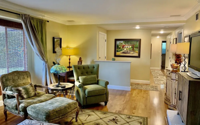 photo 3 of Anaheim Vacation Villa - 3 Bedroom House Near Disney