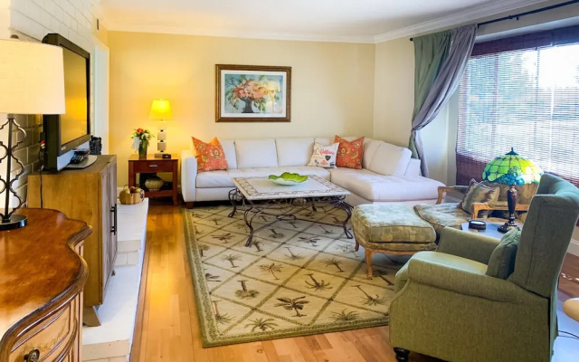 photo 5 of Anaheim Vacation Villa - 3 Bedroom House Near Disney