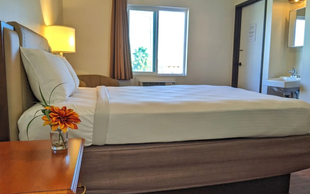 photo 5 of Anchor Pointe Inn