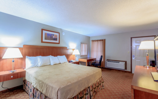 photo 4 of Angel Inn by the Strip