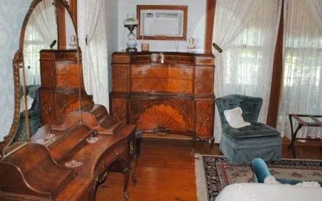 photo 4 of Angel Rose Bed & Breakfast