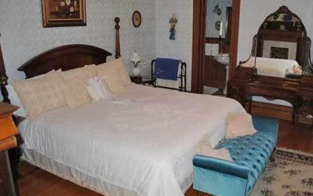 photo 5 of Angel Rose Bed & Breakfast
