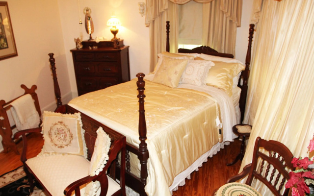 photo 3 of Angie's B&B