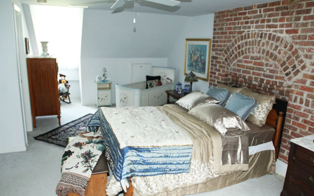 photo 4 of Angie's B&B
