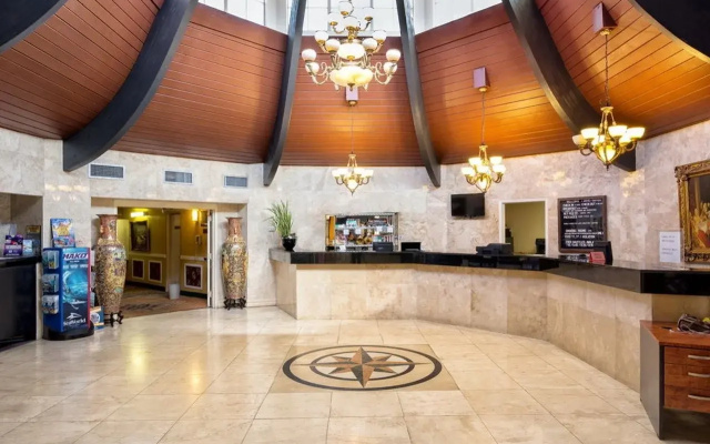 photo 2 of I-Drive Grand Resort & Suites