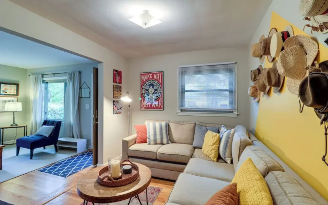 photo 3 of Ann Arbor Home w/ Deck, 2 Mi to Michigan Stadium!
