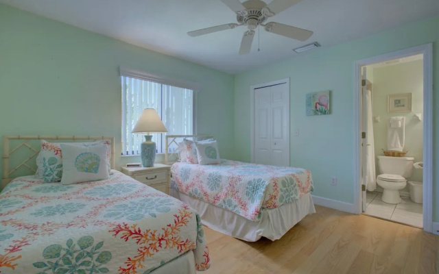 photo 2 of Anna Maria Island 601 A101