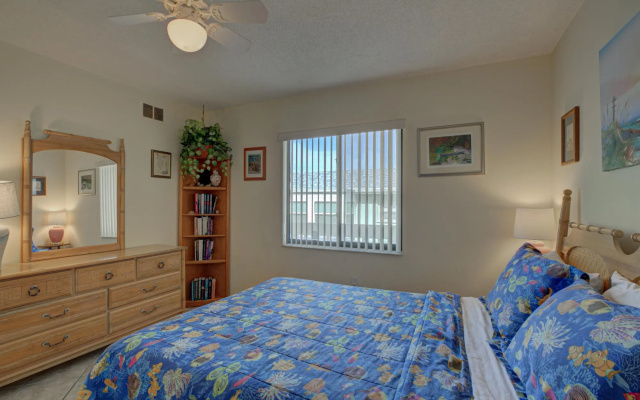 photo 3 of Anna Maria Island Beach Bay Breeze