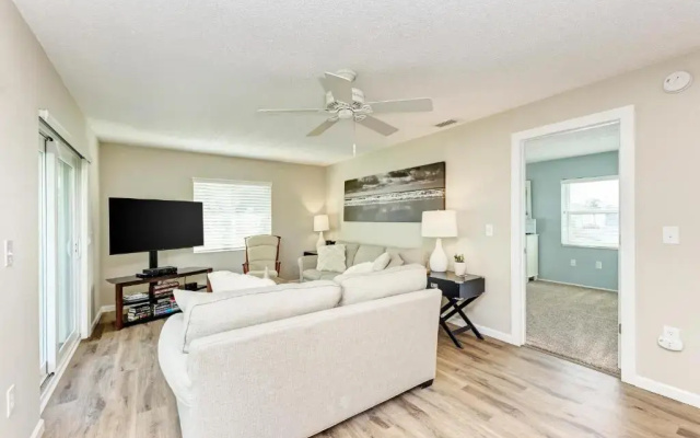photo 4 of Anna Maria Island Beach Palms 8B