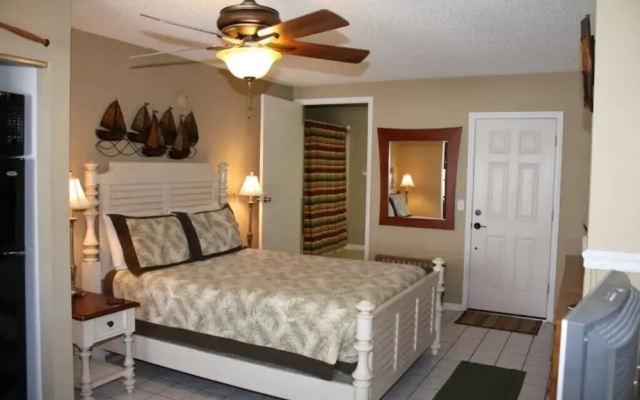 photo 2 of The Anna Maria Island Beach Paradise 10 - Studio condo by RedAwning