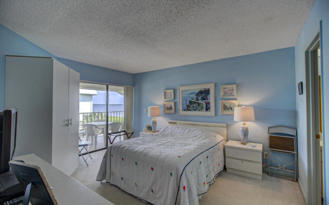 photo 3 of Anna Maria Island Bridge Port Beach Resort