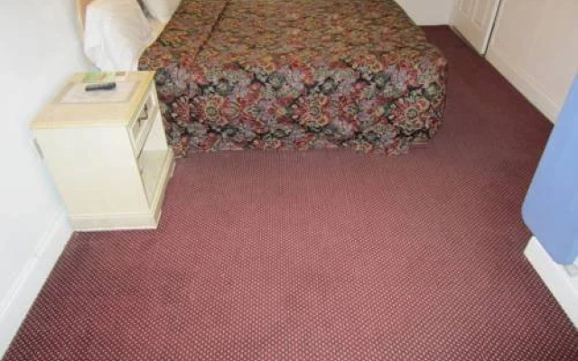 photo 3 of Apache Inn