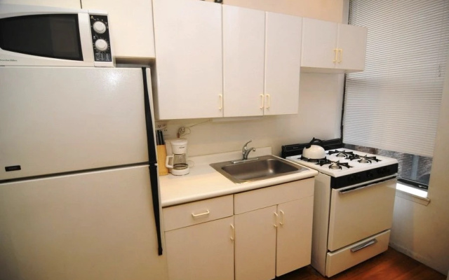 photo 5 of Moma Suite Apartments