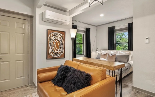 photo 2 of Apt on Town Square - Ultimate DT Fay Location!