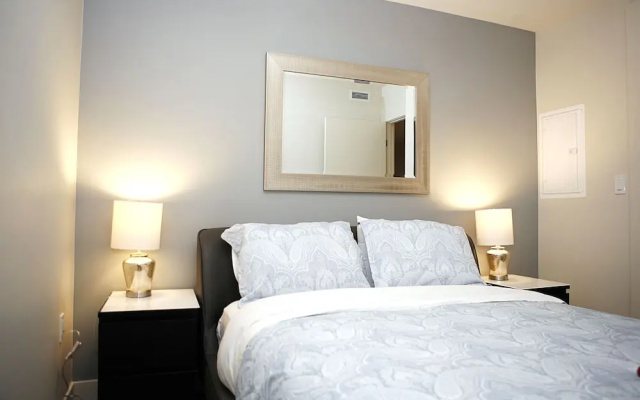 photo 5 of Apartments in the Loop
