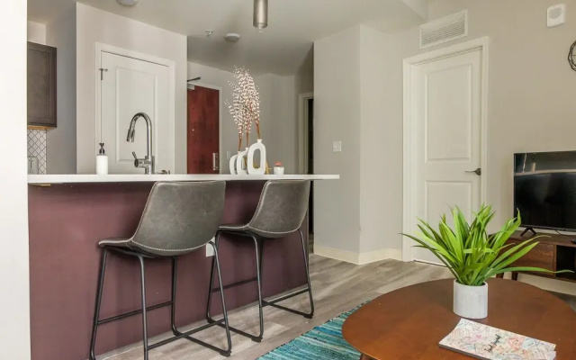 photo 5 of FRONTDESK Athlon Apts Downtown Cleveland
