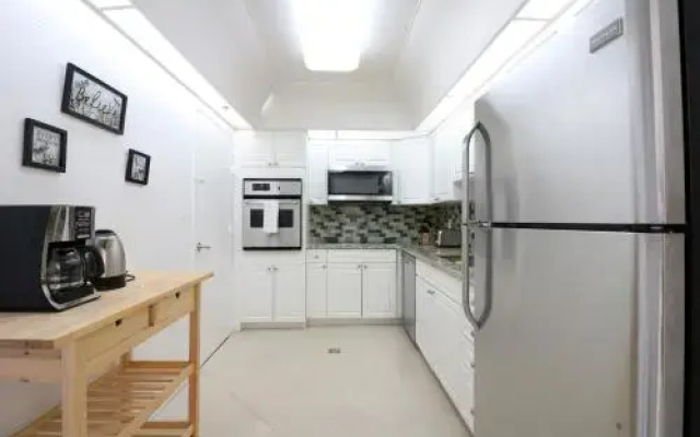 photo 3 of Beautiful Apartment On The Beach!