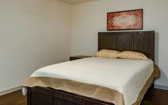 photo 3 of Apartments-Stay Smart Elm Street Downtown