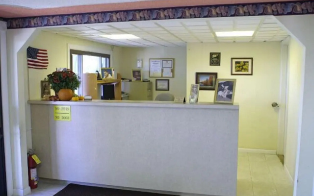 photo 2 of Appalachian Motel