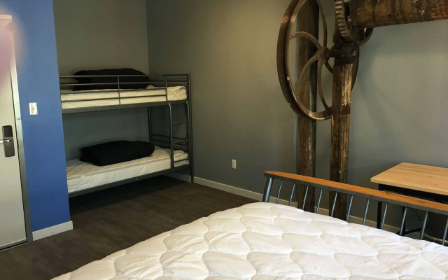 photo 5 of Apple Hostels