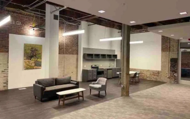 photo 2 of Apt 251 Studio 2 Beautiful loft located in downtown Leavenworth
