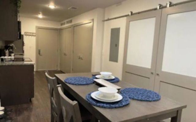 photo 5 of Apt 252 Cozy and Sleek Dwelling Min from Ft Leavenworth