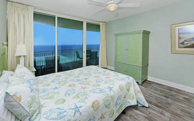 photo 5 of Aqua 1903 193920 by RedAwning