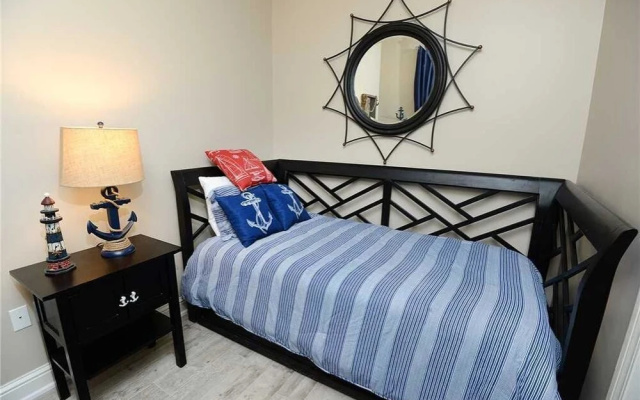 photo 5 of Aqua 607 - Two Bedroom Condo