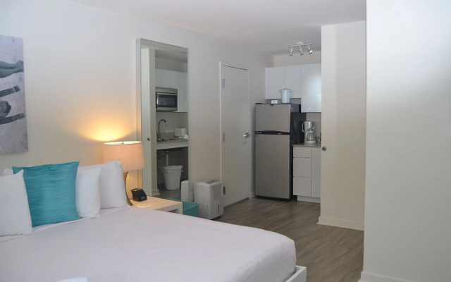 photo 2 of Aqua Hotel