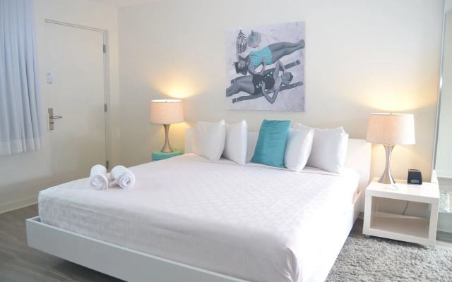 photo 4 of Aqua Hotel