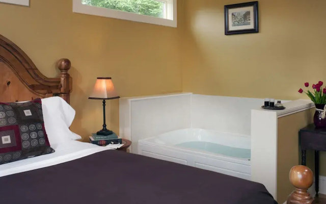 photo 3 of Arcady Vineyard Bed & Breakfast