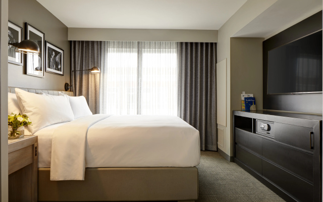 photo 3 of Archer Hotel Boston/Burlington