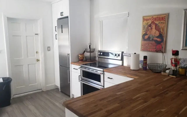 photo 3 of ARE-G Miami Lux Rental