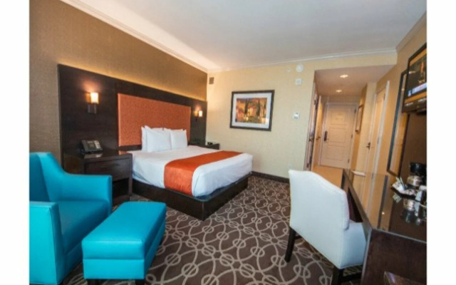 photo 4 of Argosy Casino & Hotel