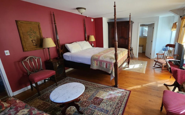 photo 3 of Arlington Inn