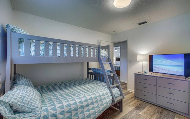 photo 5 of Arlington Park Beautifully Renovated Home