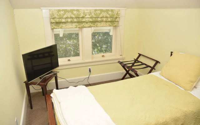 photo 4 of Arroyo Vista Inn