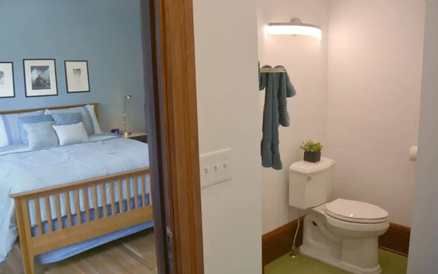 photo 5 of Art and Lodging