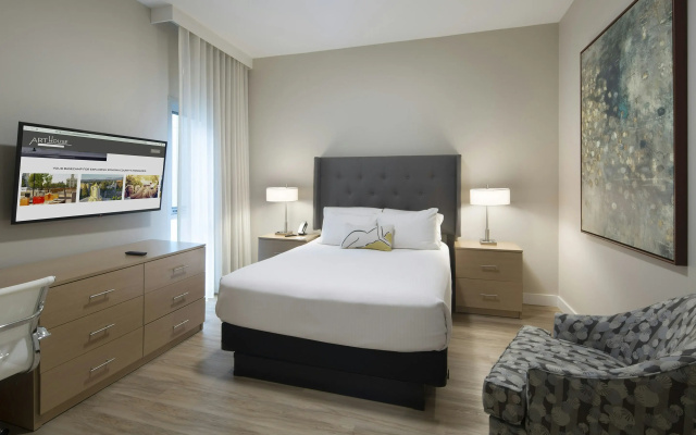 photo 4 of Art House Hotel and Suites
