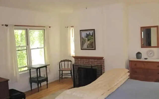 photo 3 of Artists Retreat - Four Bedroom Home