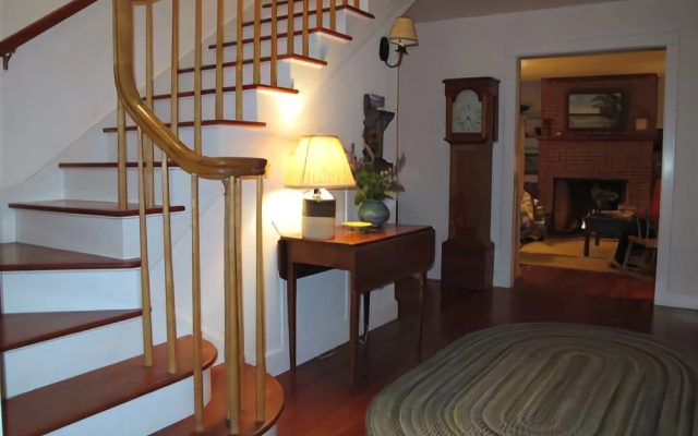 photo 5 of Artists Retreat - Four Bedroom Home