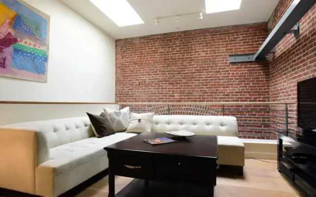 photo 4 of Arts District Penthouse