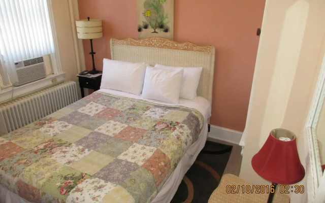 photo 2 of Asante Sana Inn