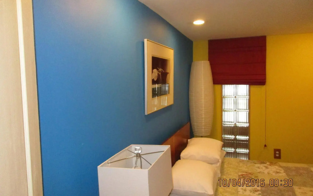 photo 4 of Asante Sana Inn