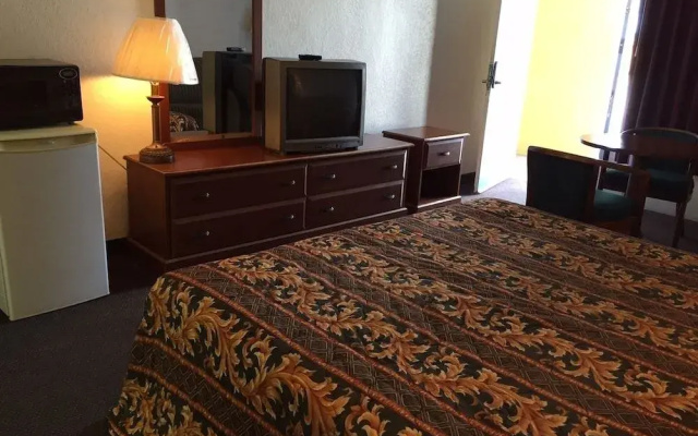 photo 4 of Ashburn Inn & RV Park