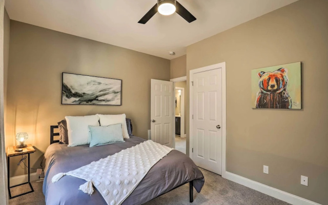 photo 2 of Charming Retreat w/ Mtn Views: Walkable Location!