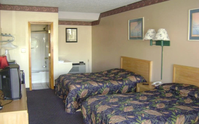 photo 3 of Ashland Inn