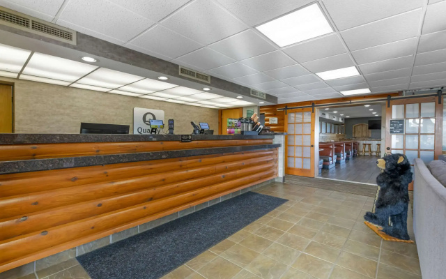 photo 2 of Quality Inn Ashland - Lake Superior