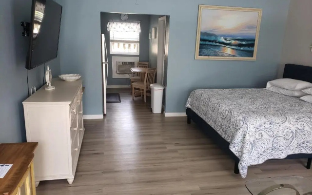 photo 4 of Ashley Brooke Beach Resort