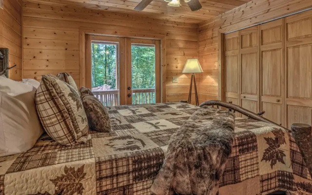 photo 3 of Aska Retreat by Escape to Blue Ridge